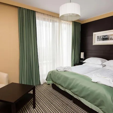 Western Olives - Free Pool & Parking 4* Sofie