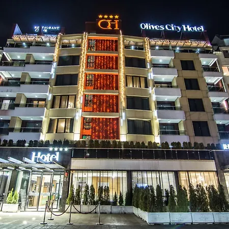 Western Olives - Free Pool & Parking Hotel