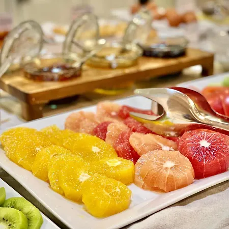 Western Olives - Free Pool & Parking Hotel Sofia