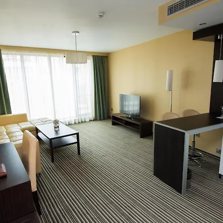 Western Olives - Free Pool & Parking Hotel Sofia