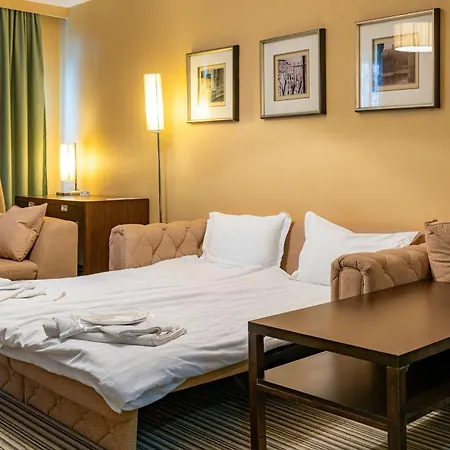 Western Olives - Free Pool & Parking 4*