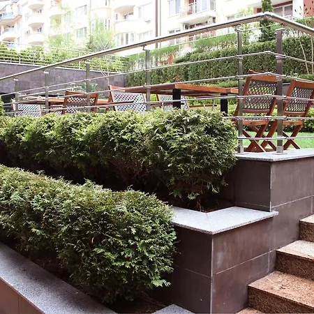 Western Olives - Free Pool & Parking 4* Sofia