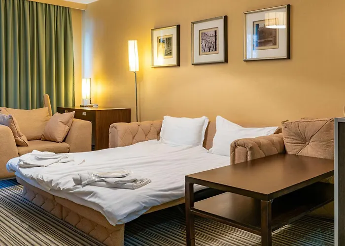 Western Olives - Free Pool & Parking 4*