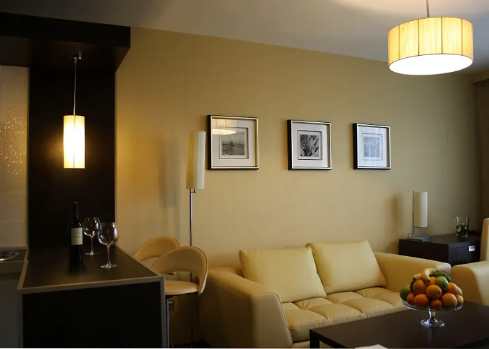 Western Olives - Free Pool & Parking 4* Sofia