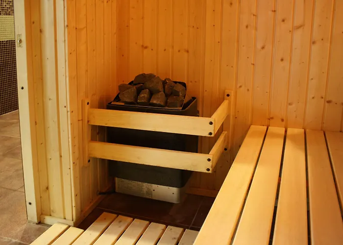 Western Olives - Free Pool & Parking 4*