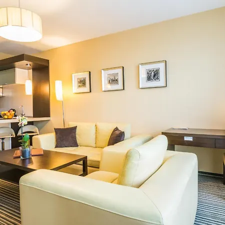 Western Olives - Free Pool & Parking 4* София