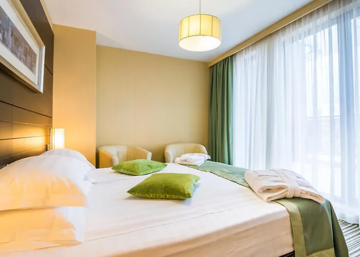 Western Olives - Free Pool & Parking Hotel Sofía