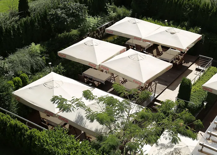 Western Olives - Free Pool & Parking Sofía